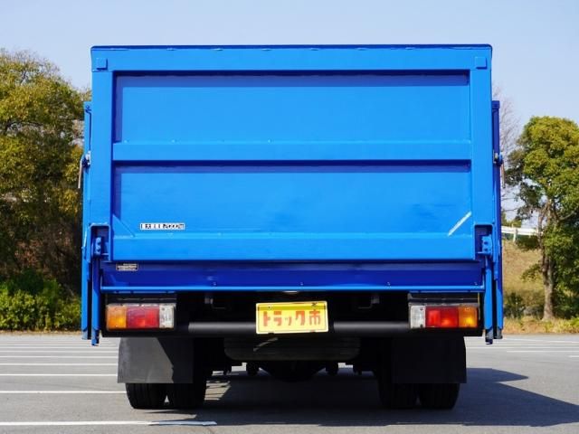 TOYOTA DYNA 2017 Image 31