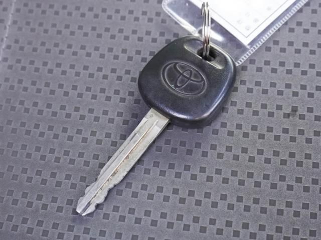 TOYOTA DYNA 2017 Image 31