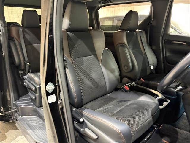 TOYOTA ALPHARD 2017 Image 31