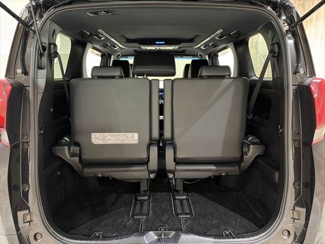 TOYOTA ALPHARD 2017 Image 31