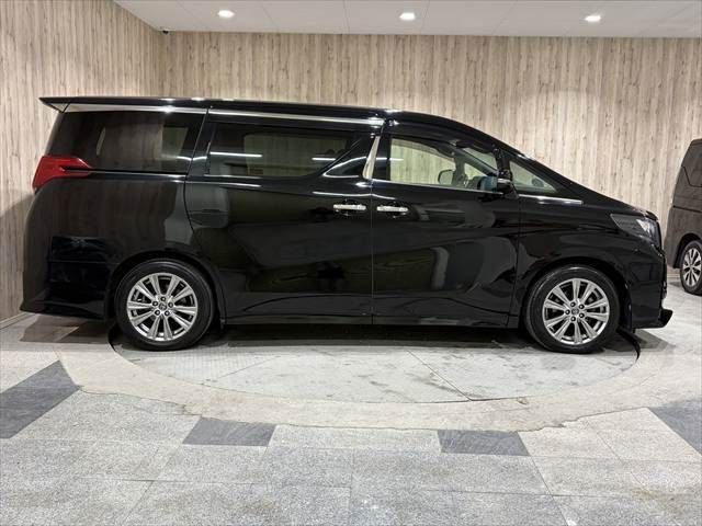 TOYOTA ALPHARD 2017 Image 31