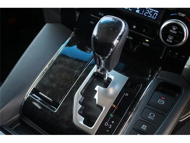 TOYOTA ALPHARD HYBRID 4WD 2020 Image 31