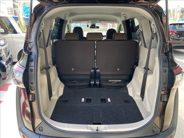 TOYOTA SIENTA HYBRID 2016 Image 31