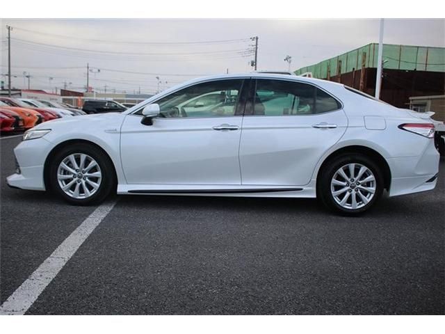 TOYOTA CAMRY HYBRID 2017 Image 31