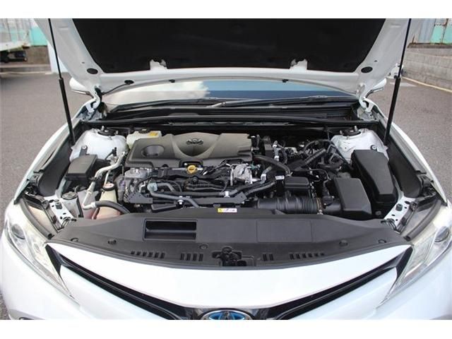 TOYOTA CAMRY HYBRID 2017 Image 31