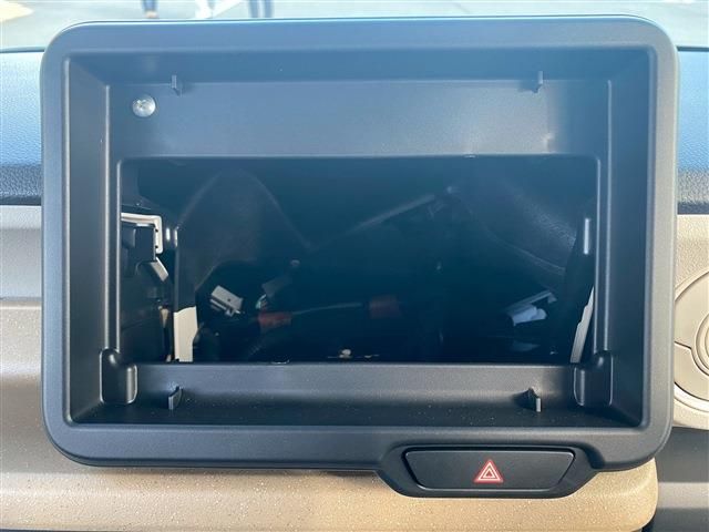 HONDA N BOX 2023 Image 31