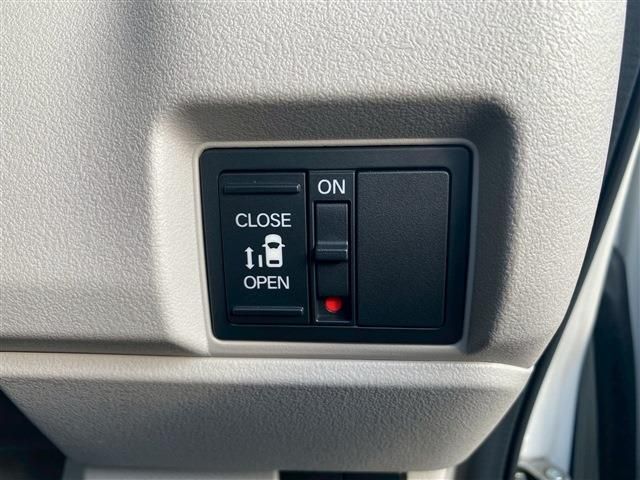 HONDA N BOX 2023 Image 31