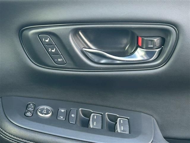 HONDA ZR-V E:HEV 2024 Image 31