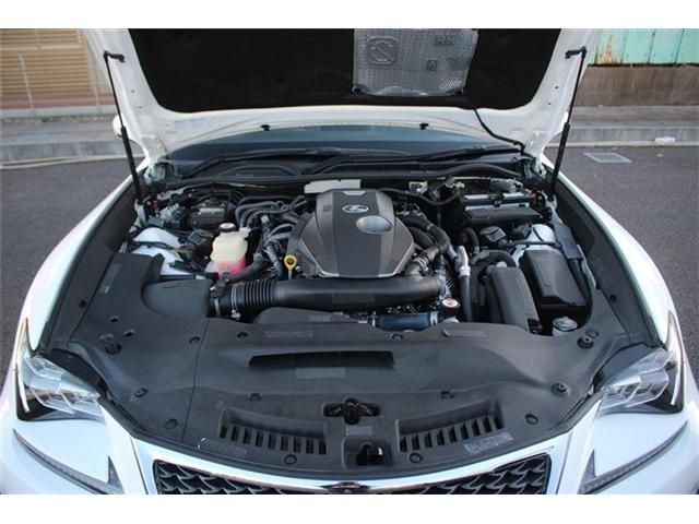 TOYOTA LEXUS RC200T 2017 Image 31