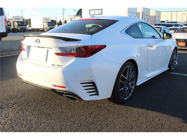 TOYOTA LEXUS RC200T 2017 Image 31