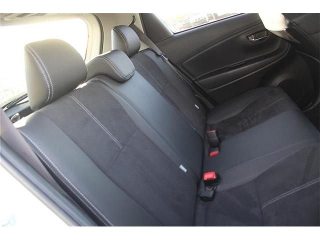 TOYOTA VITZ 2018 Image 31