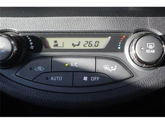 TOYOTA VITZ 2018 Image 31