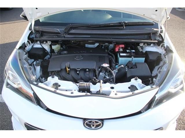 TOYOTA VITZ 2018 Image 31