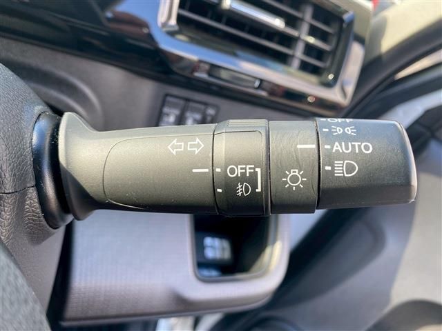 HONDA STEPWAGON SPADA 2015 Image 31