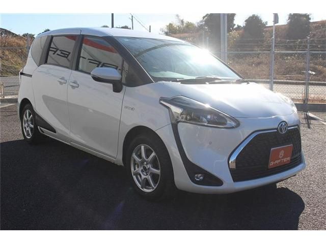 TOYOTA SIENTA HYBRID 2018 Image 31