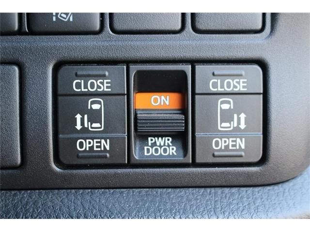 TOYOTA VOXY 2019 Image 31