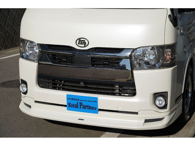 TOYOTA HIACE VAN 2WD 2021 Image 31
