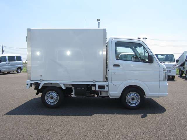 SUZUKI CARRY TRUCK 2025 Image 31