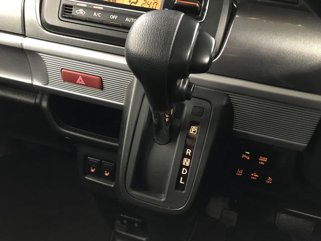 SUZUKI SPACIA GEAR 4WD 2021 Image 31