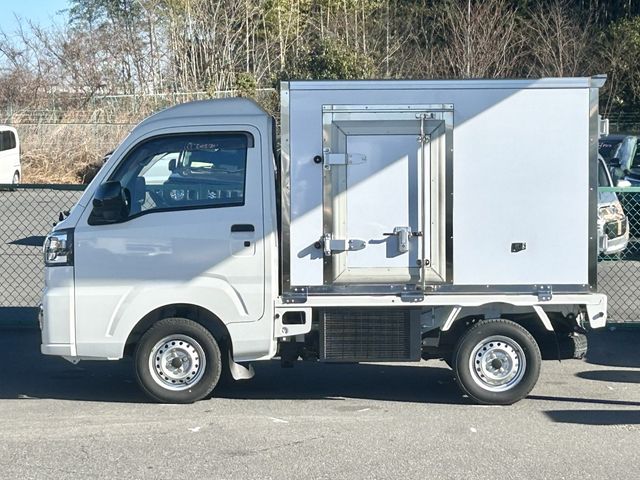 DAIHATSU HIJET TRUCK 2022 Image 31