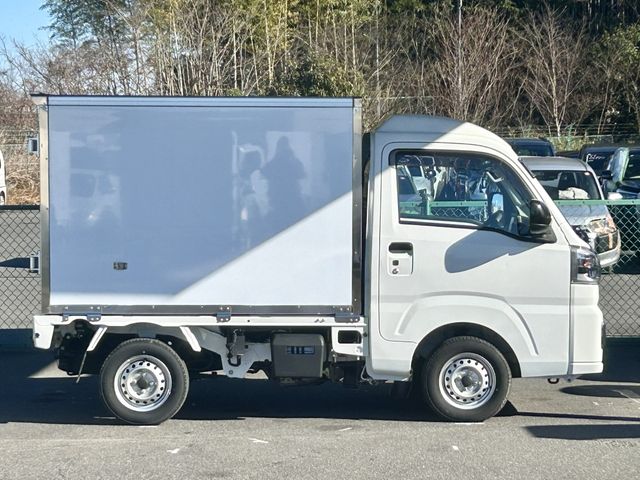 DAIHATSU HIJET TRUCK 2022 Image 31