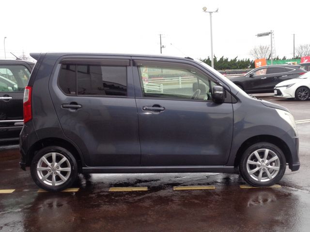 SUZUKI WAGON R 2013 Image 31