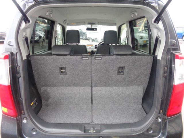 SUZUKI WAGON R 2013 Image 31