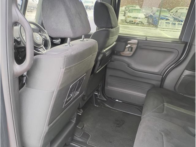 HONDA N BOX CUSTOM 4WD 2023 Image 31