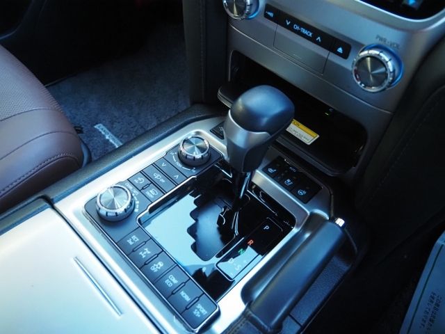 TOYOTA LANDCRUISER WAGON 2021 Image 31