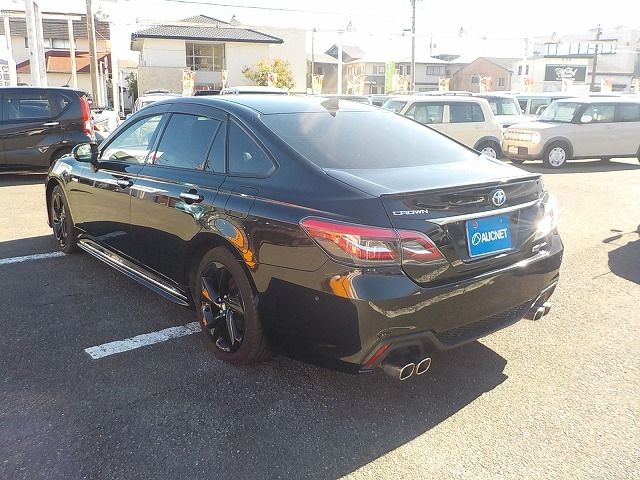 TOYOTA CROWN SEDAN HYBRID 4 2018 Image 31