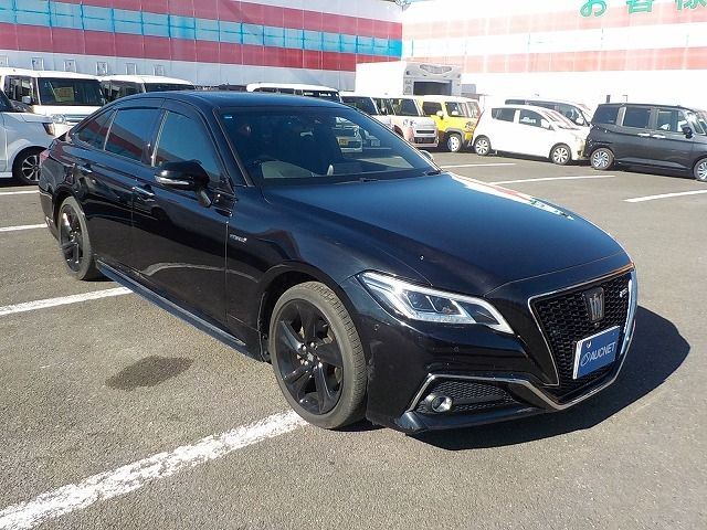 TOYOTA CROWN SEDAN HYBRID 4 2018 Image 31