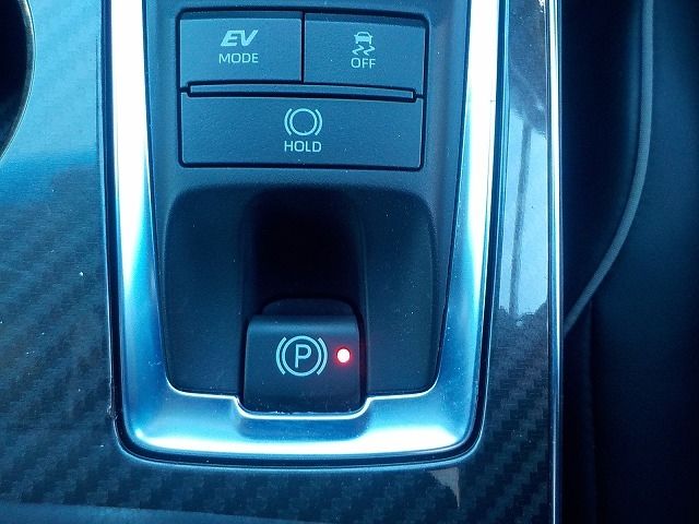 TOYOTA CROWN SEDAN HYBRID 4 2018 Image 31