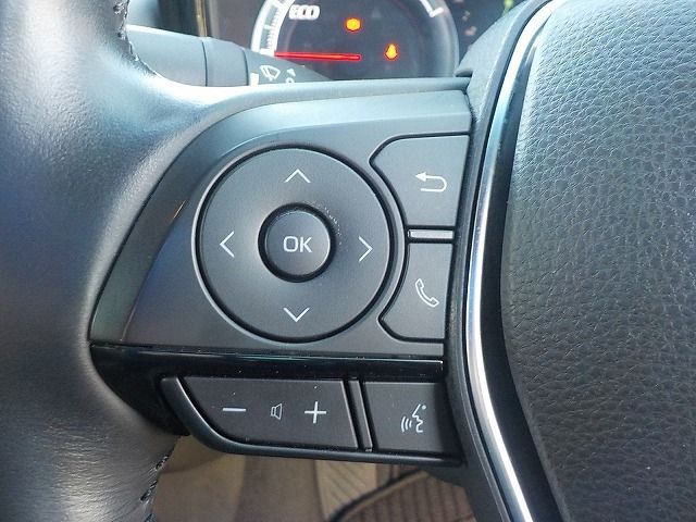 TOYOTA CROWN SEDAN HYBRID 4 2018 Image 31