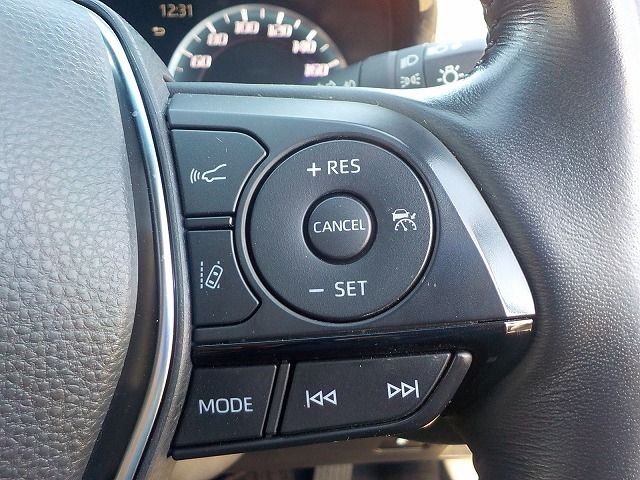 TOYOTA CROWN SEDAN HYBRID 4 2018 Image 31