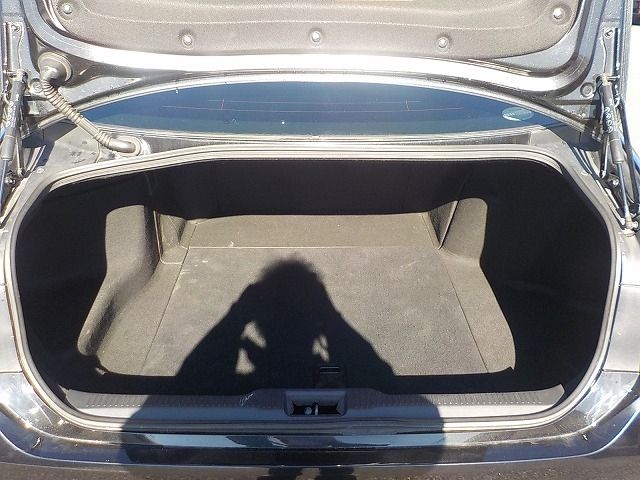 TOYOTA CROWN SEDAN HYBRID 4 2018 Image 31