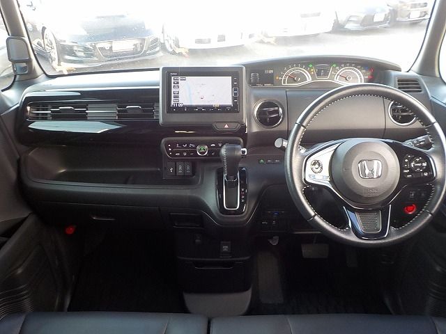 HONDA N BOX CUSTOM 2021 Image 31