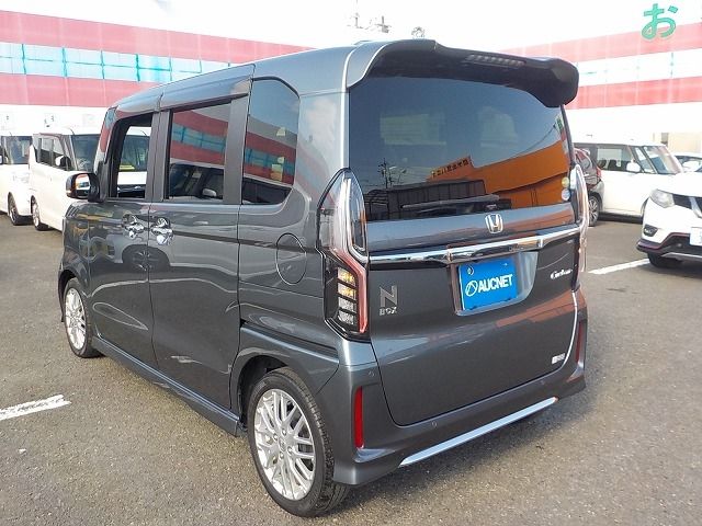 HONDA N BOX CUSTOM 2021 Image 31