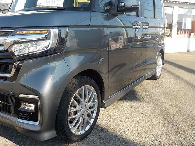 HONDA N BOX CUSTOM 2021 Image 31