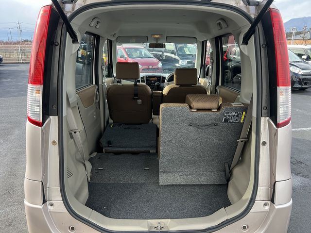 NISSAN ROOX 2011 Image 31