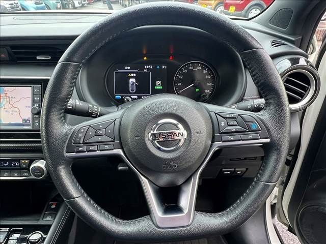 NISSAN KICKS 2024 Image 31