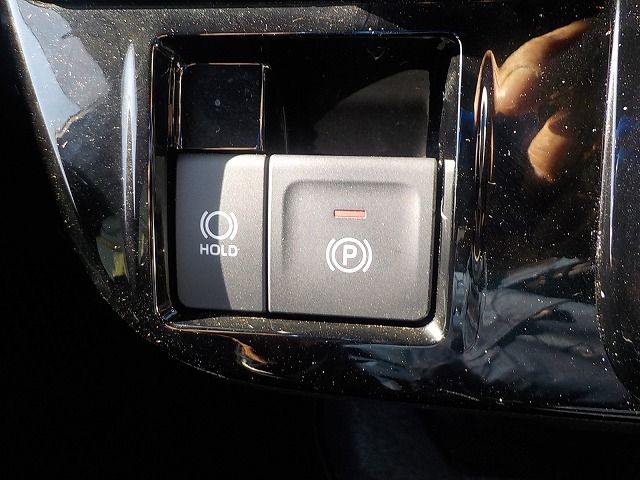 DAIHATSU TANTO CUSTOM 2023 Image 31