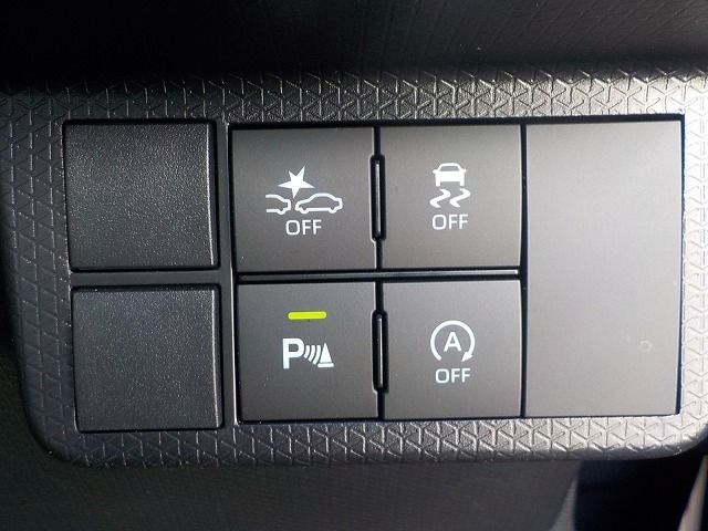 DAIHATSU TANTO CUSTOM 2023 Image 31