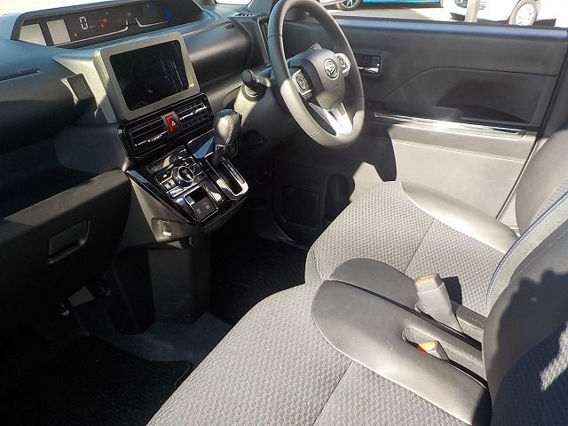 DAIHATSU TANTO CUSTOM 2023 Image 31