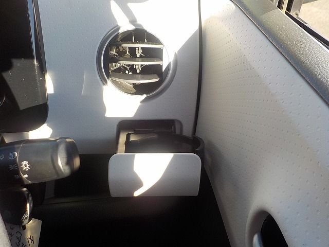 NISSAN MOCO 2012 Image 31