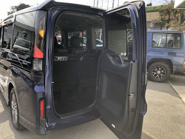 HONDA STEPWAGON SPADA HYBR 2018 Image 31