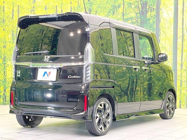 HONDA N BOX CUSTOM 2018 Image 31
