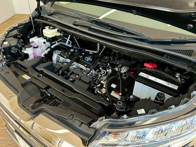 TOYOTA NOAH HYBRID 2023 Image 31