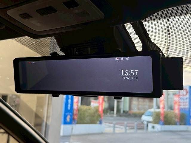 TOYOTA ESQUIRE HYBRID 2018 Image 31