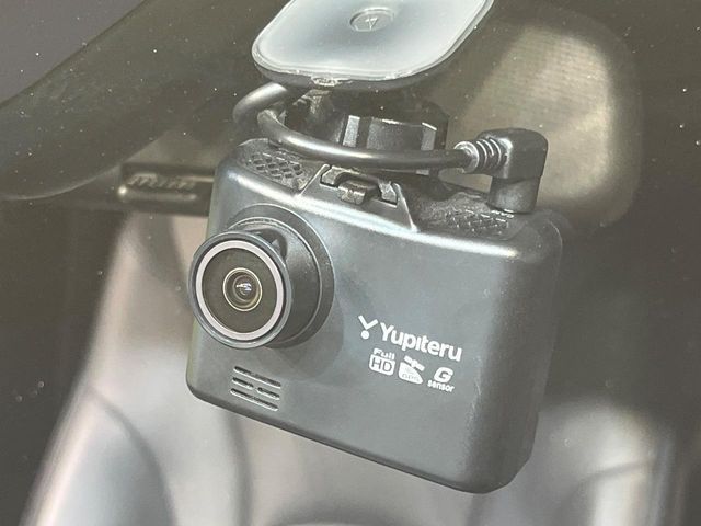 TOYOTA PRIUS 2020 Image 31