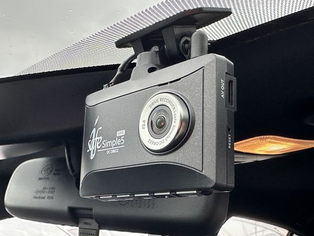 TOYOTA COROLLA SEDAN 2022 Image 31